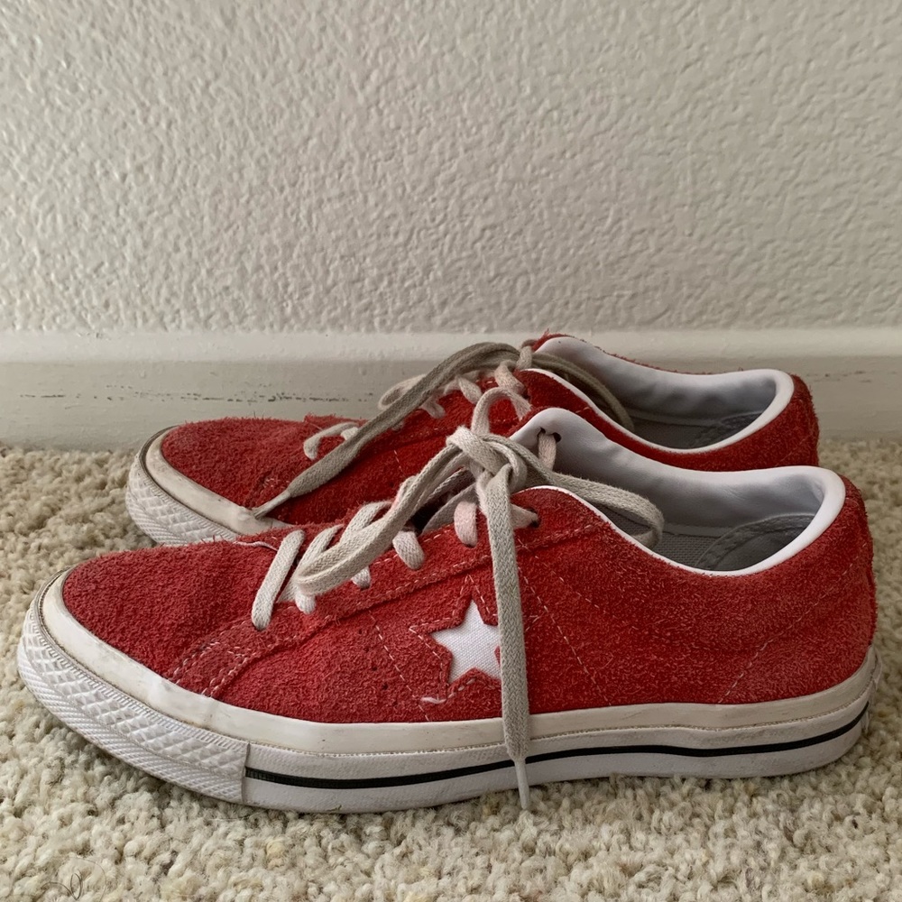 red low top converse